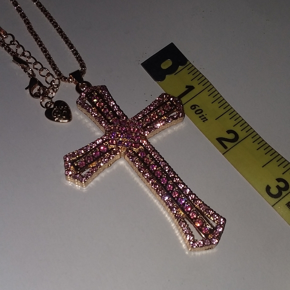 ❤ Nice! Pink & Iridescent Cross Charm/Free Chain💎 - Picture 4 of 12